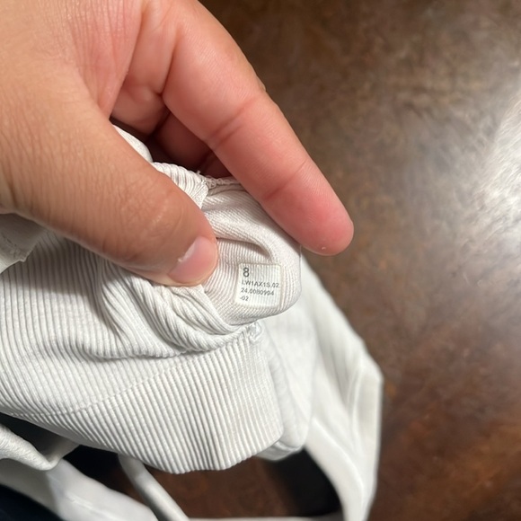 Lululemon tank top - Picture 6 of 7